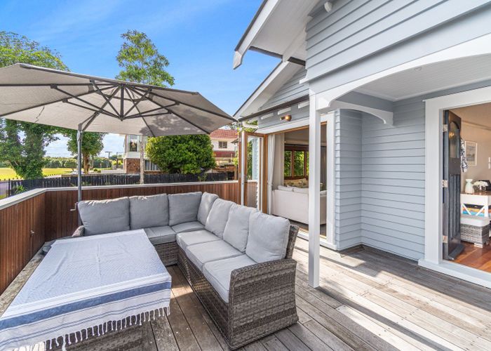  at 6 Waterfront Road, Mangere Bridge, Manukau City, Auckland