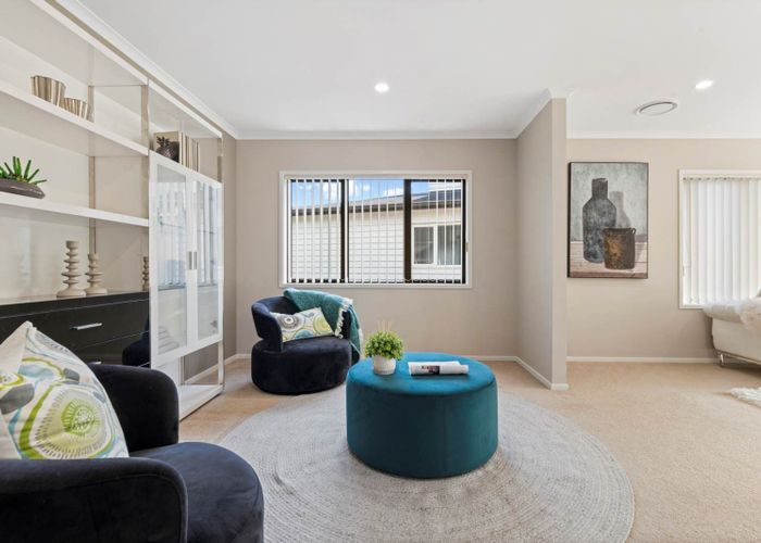  at 15 Lucca Crescent, Flat Bush, Manukau City, Auckland