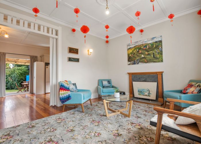  at 19 Lloyd Avenue, Mount Albert, Auckland