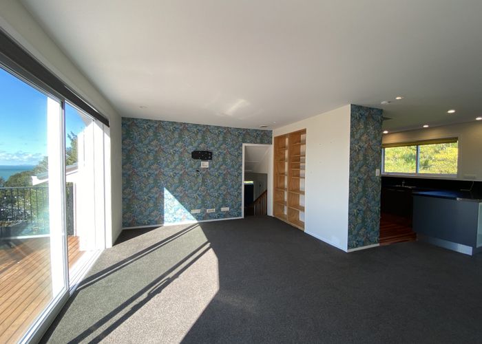  at 9 Lancewood Ave, Titirangi, Waitakere City, Auckland