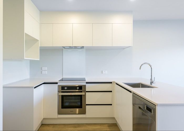  at 42/137 Hall Avenue, Mangere, Manukau City, Auckland