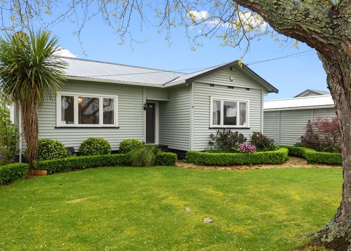  at 55 Brookfield Street, Hamilton East, Hamilton