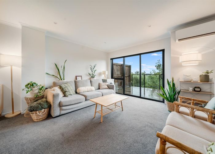  at 10/14 Ruakiwi Road, Hamilton Lake, Hamilton, Waikato