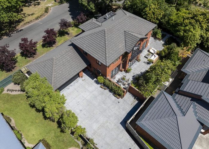  at 9 Henridge Place, Avonhead, Christchurch City, Canterbury