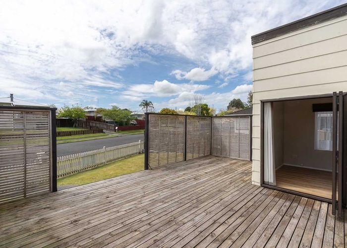  at 13 Riley Place, Fitzroy, Hamilton