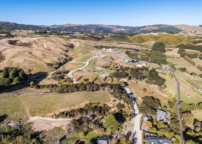  at 1 Karamu Way, PAUATAHANUI, PORIRUA