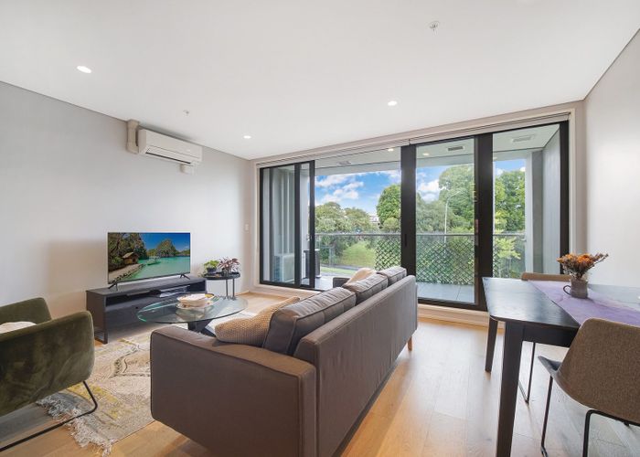  at 211/70 Sale Street, City Centre, Auckland City, Auckland