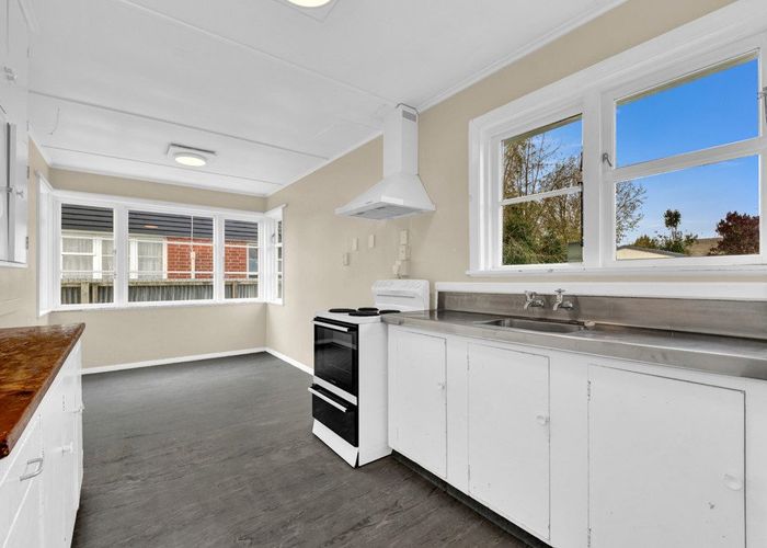  at 34 Dunarnan Street, Avonside, Christchurch City, Canterbury