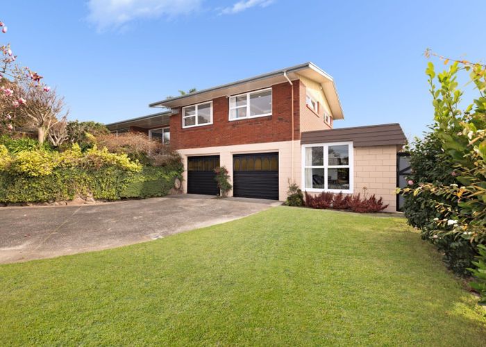  at 15 Lloyd Street, Parkvale, Tauranga, Bay Of Plenty