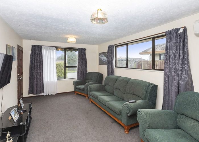  at 1/2 Mchaffies Place, Wainoni, Christchurch