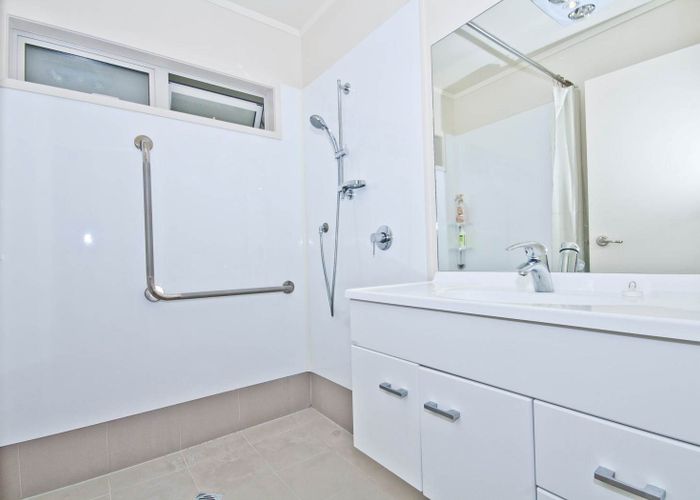  at 41A Vodanovich Road, Te Atatu South, Waitakere City, Auckland