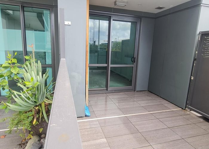  at 154/8 Dockside Lane, Auckland Central, Auckland