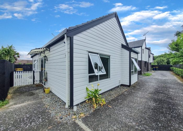  at 5/7 Koromiko St, New Lynn, Waitakere City, Auckland