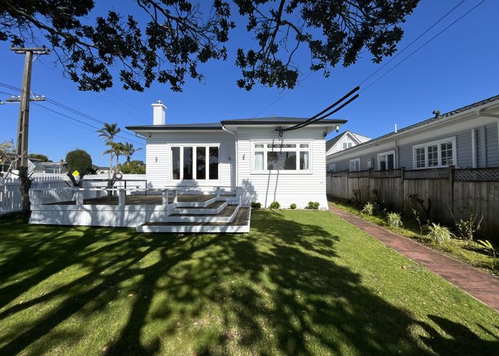  at 90 Shackleton Road, Mount Eden, Auckland City, Auckland