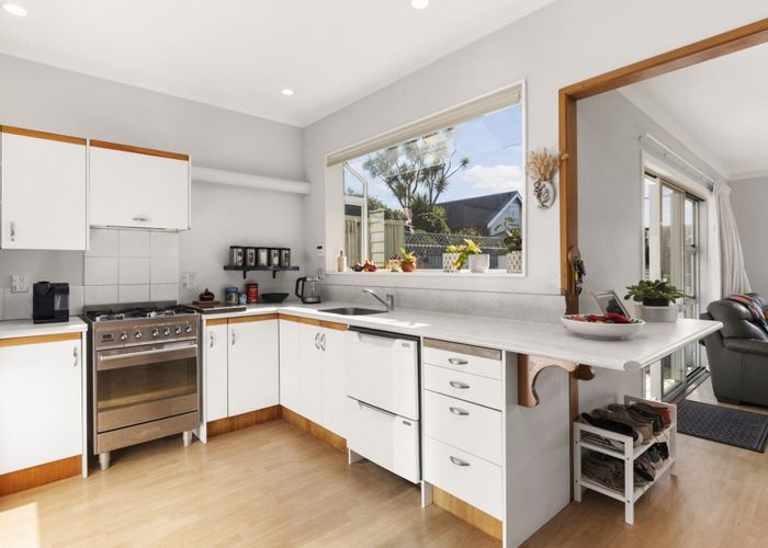  at 7 Pinnacle Street, Seatoun, Wellington, Wellington