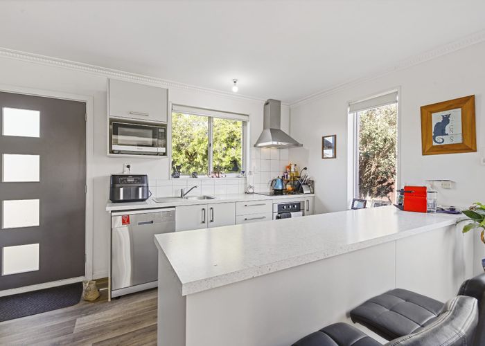  at 1/20 De Bloge Place, Burwood, Christchurch City, Canterbury