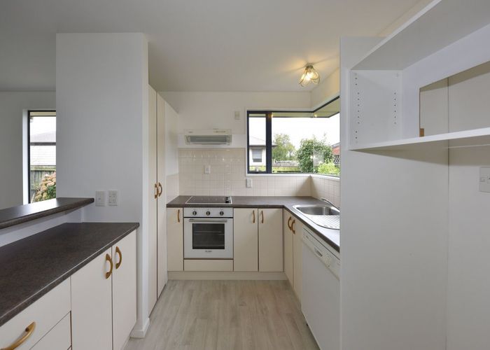  at 52E Marshland Road, Shirley, Christchurch City, Canterbury