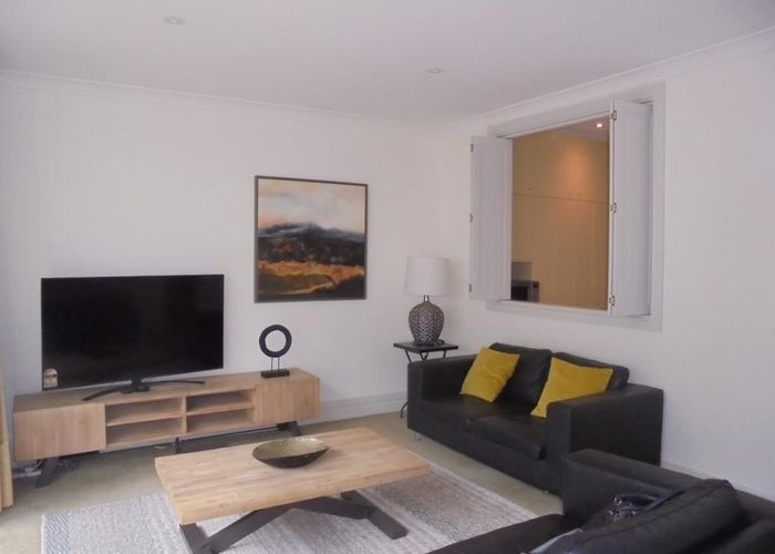  at 154 Tinakori Road, Thorndon, Wellington