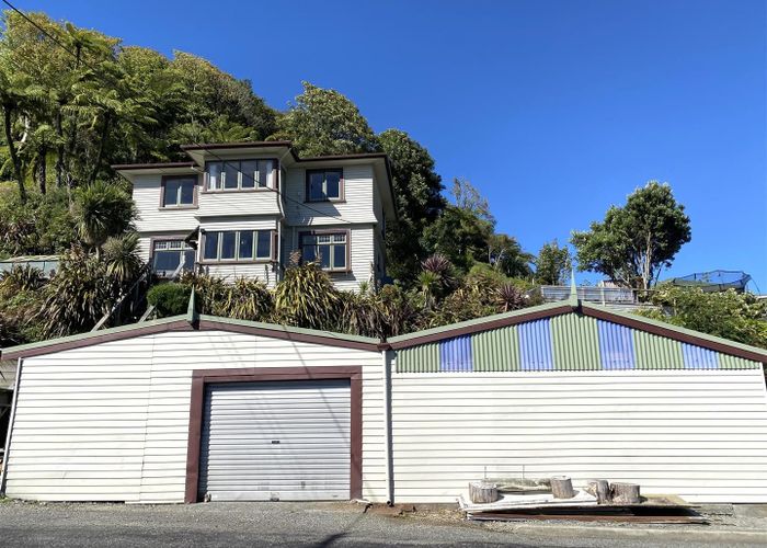  at 36 Chapel Street, Greymouth, Greymouth