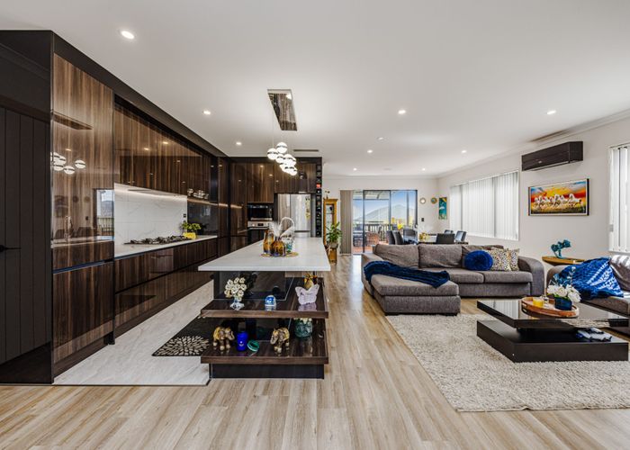  at 7 Whakahoki Road, Flat Bush, Manukau City, Auckland