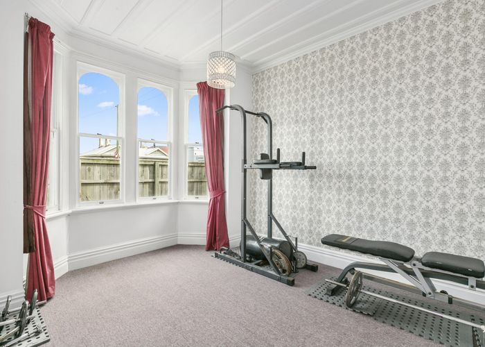  at 1 Queens Drive, Saint Kilda, Dunedin