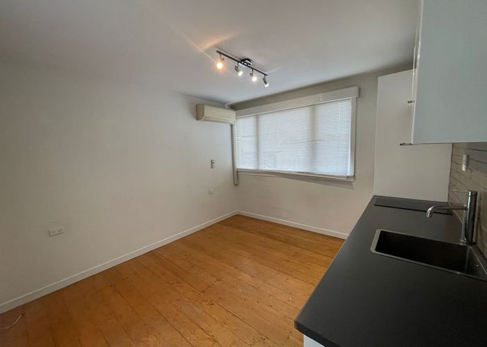  at 4/52 Tuarangi Road, Grey Lynn, Auckland City, Auckland