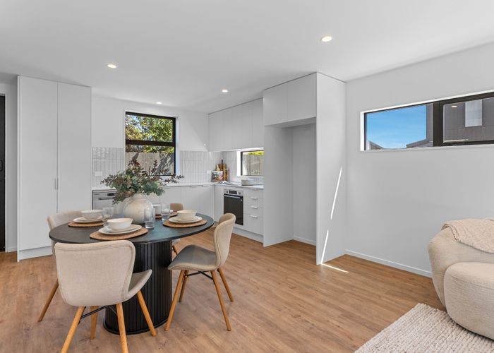  at 1-4/15 Feilding Street, Addington, Christchurch City, Canterbury