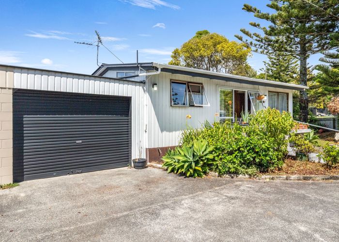  at 33a Ladies Mile, Manly, Rodney, Auckland