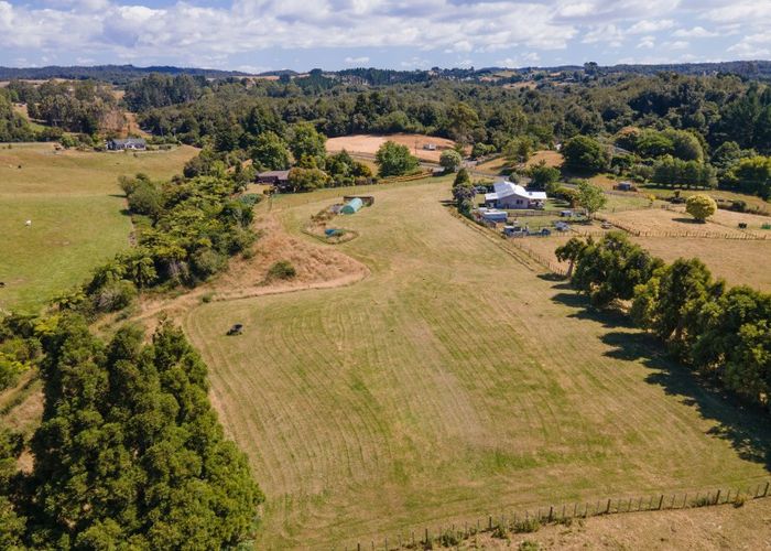  at 41 Leyland Road, Whakamārama