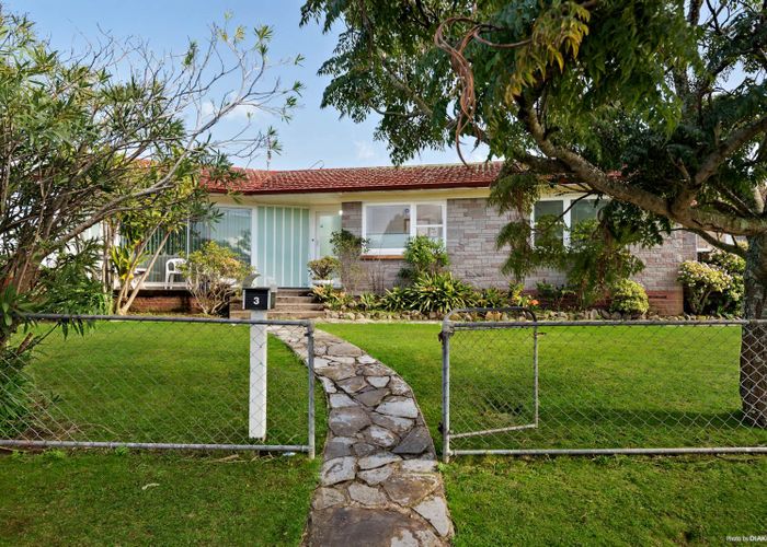  at 3 Cullinan Avenue, Mangere, Auckland