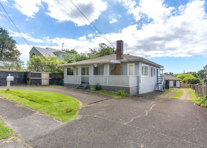  at 21 Seabrook Avenue, New Lynn, Waitakere City, Auckland