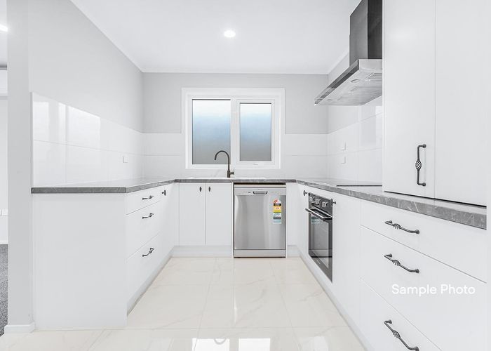  at 2/6 Dominion Road, Nawton, Hamilton, Waikato