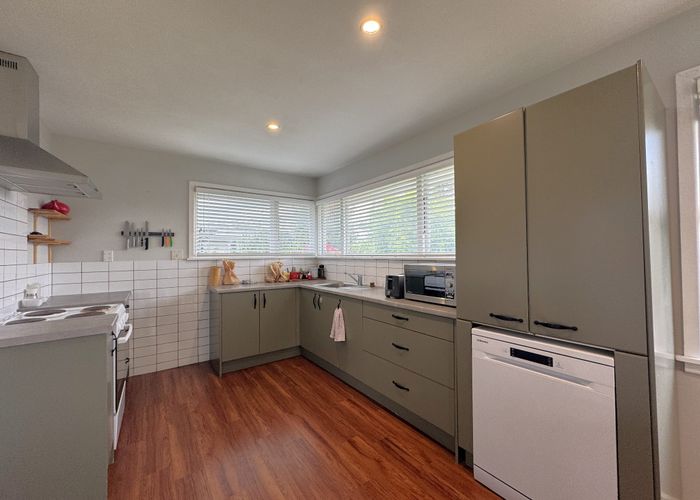  at 1/68 Ensign Street, Halswell, Christchurch City, Canterbury