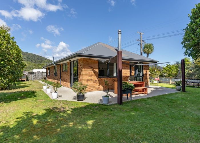 at 89A Hall Street, Cobden, Greymouth