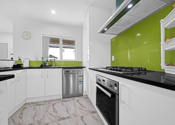  at 21 Sohum Place, Papatoetoe, Manukau City, Auckland