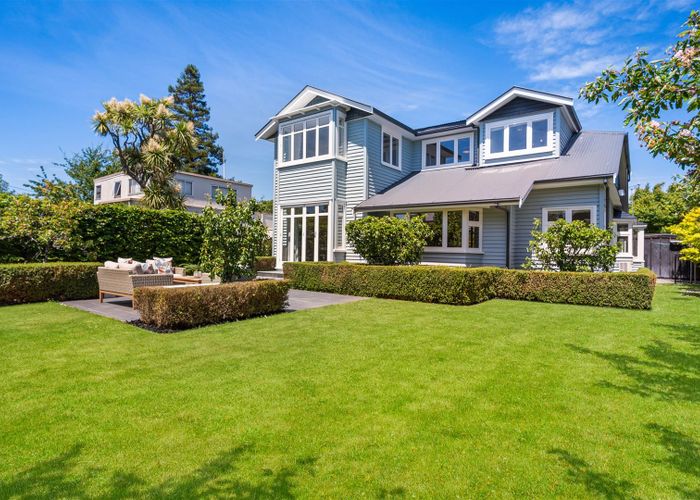  at 16 Totara Street, Fendalton, Christchurch