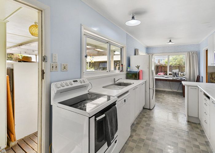  at 36 Tawa Crescent, Manurewa, Manukau City, Auckland