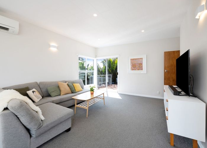 at 54 Bedford Street, Northland, Wellington