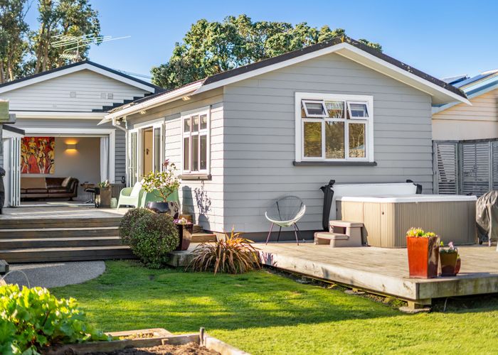  at 18 Bracken Street, Petone, Lower Hutt, Wellington