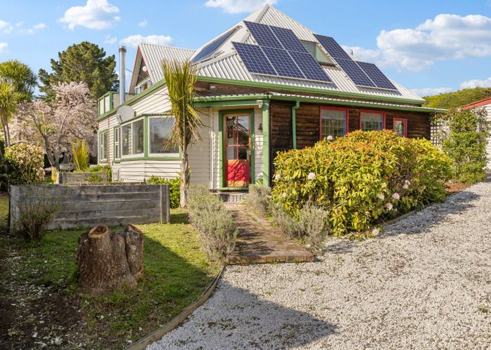  at 124 Marine Drive, Diamond Harbour, Banks Peninsula, Canterbury