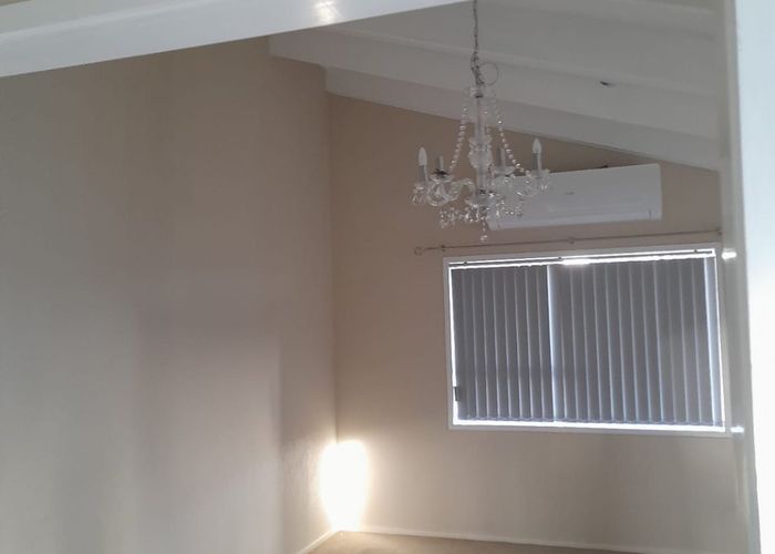 at 64 Marendellas Drive, Bucklands Beach, Manukau City, Auckland