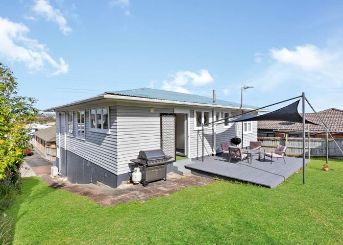  at 11 Parfitt Street, Mount Roskill, Auckland City, Auckland