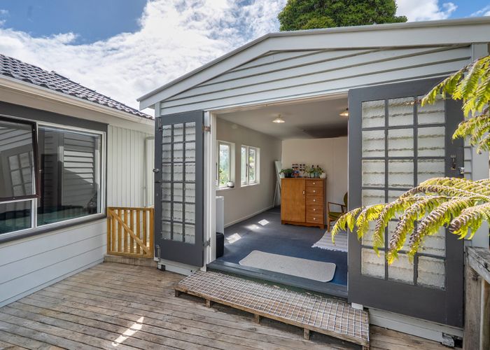  at 4 Spinella Drive, Bayview, North Shore City, Auckland