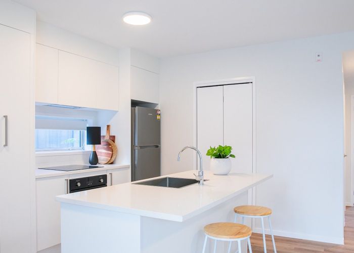  at 4/3 Karoro Court, Hobsonville, Waitakere City, Auckland