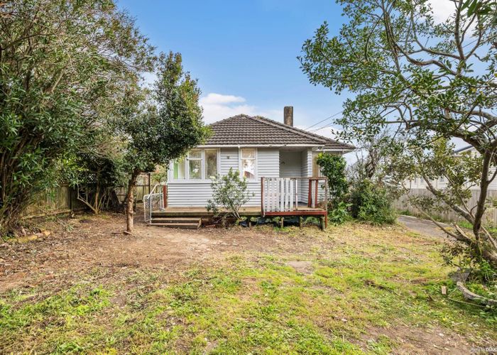  at 1209 Dominion Road, Mount Roskill, Auckland City, Auckland