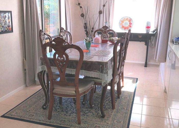  at 2/12 Owens Road, Epsom, Auckland