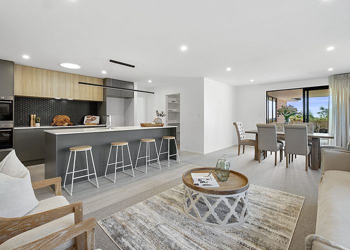  at 21c Portland Drive, Highlands Park, New Plymouth, Taranaki