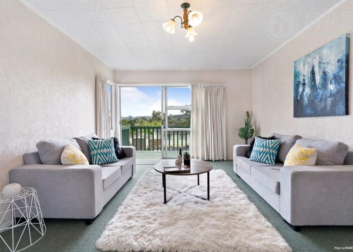  at 21 Tudor Road, Henderson, Waitakere City, Auckland