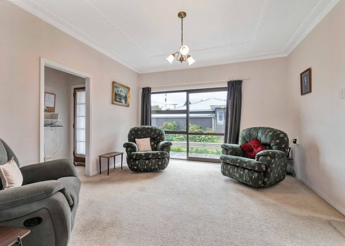  at 39 Lismore Street, Strandon, New Plymouth