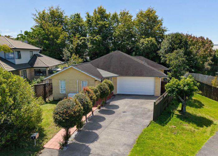  at 9 Northern Rata Place, Albany, North Shore City, Auckland